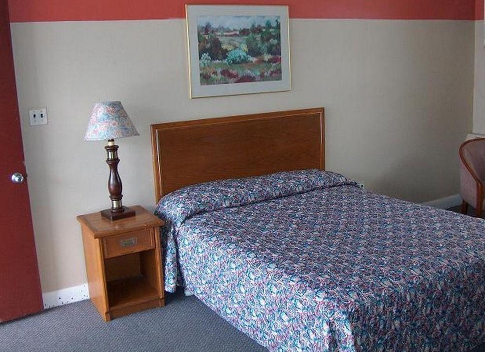 Barrie Motel ภายนอก รูปภาพ
