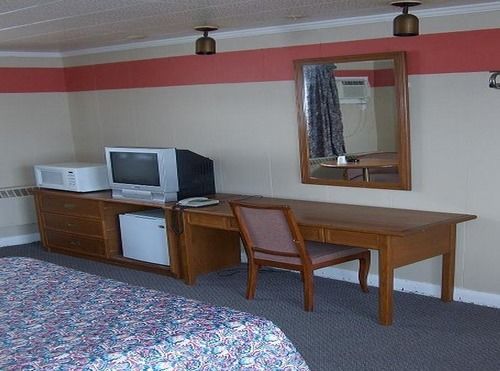Barrie Motel ภายนอก รูปภาพ